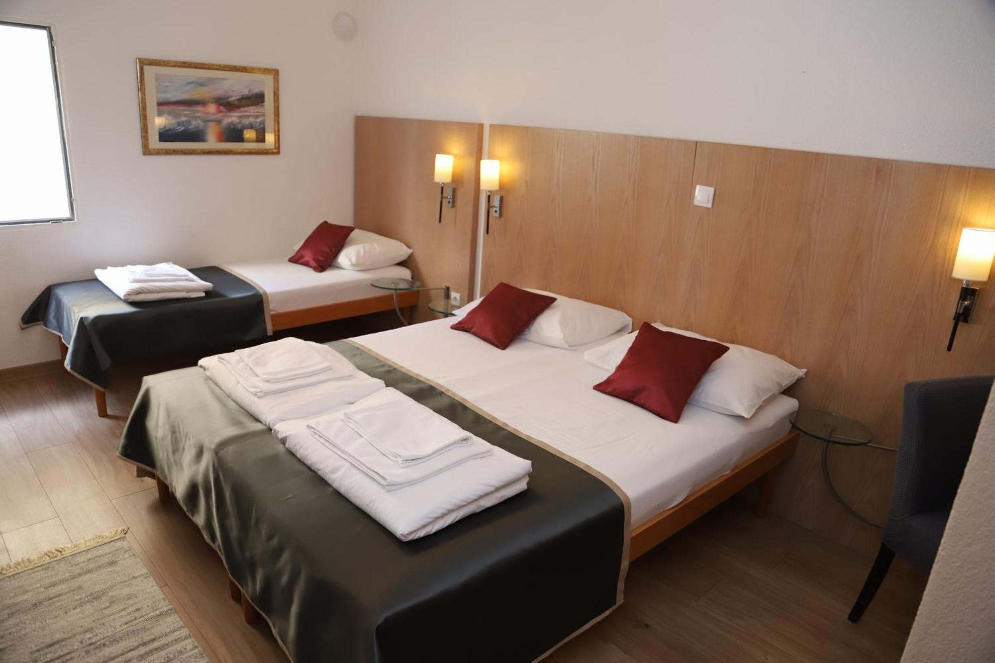 Villa Deny Mostar - With Free Parking Exterior photo