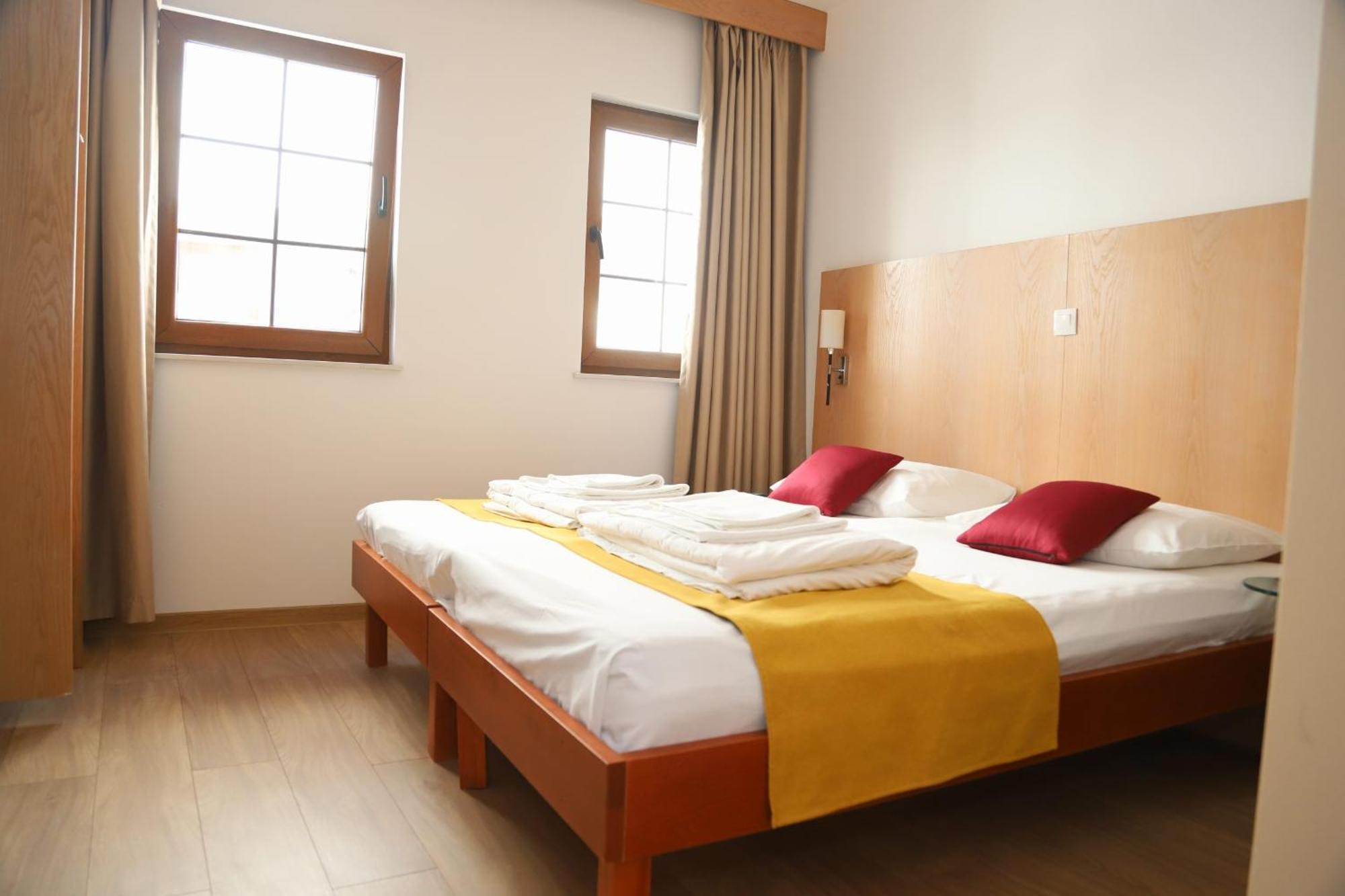 Villa Deny Mostar - With Free Parking Room photo
